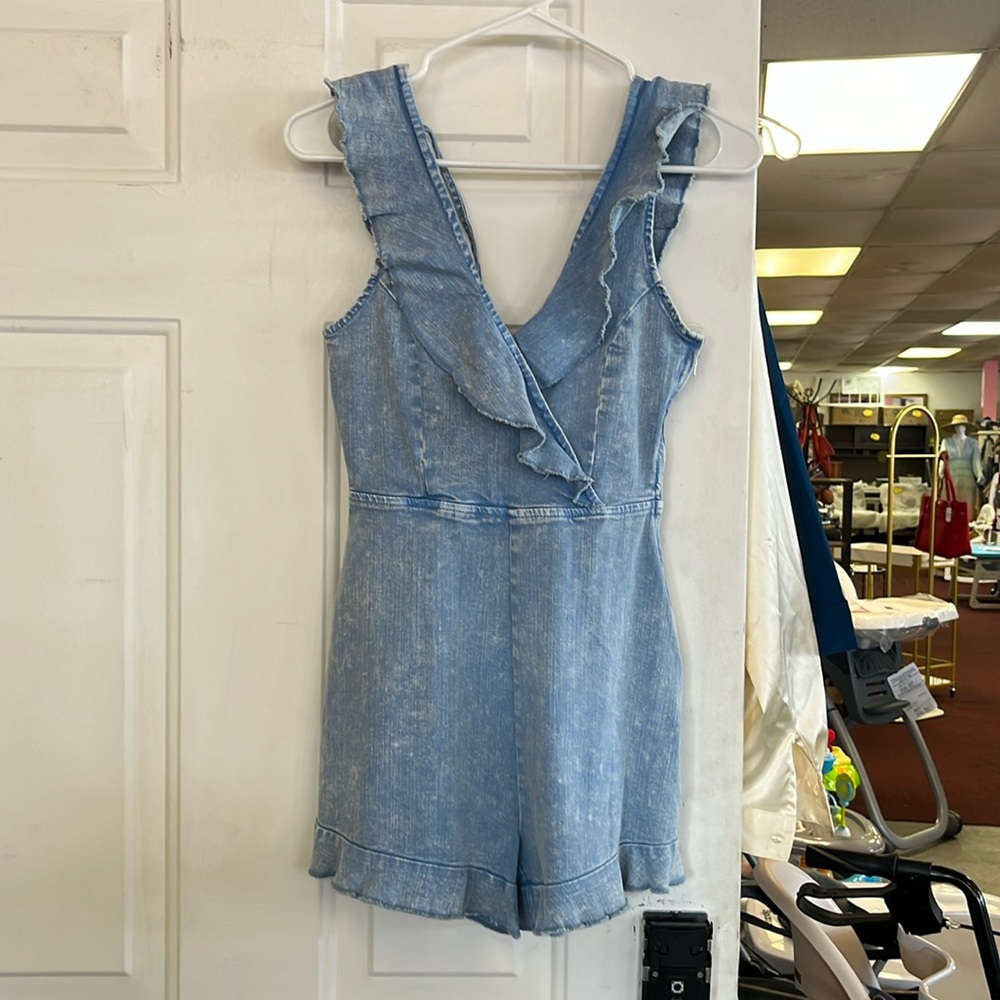 Tennessee whiskey Romper size small blue blush